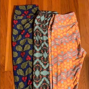 3 pairs of lularoe OS leggings